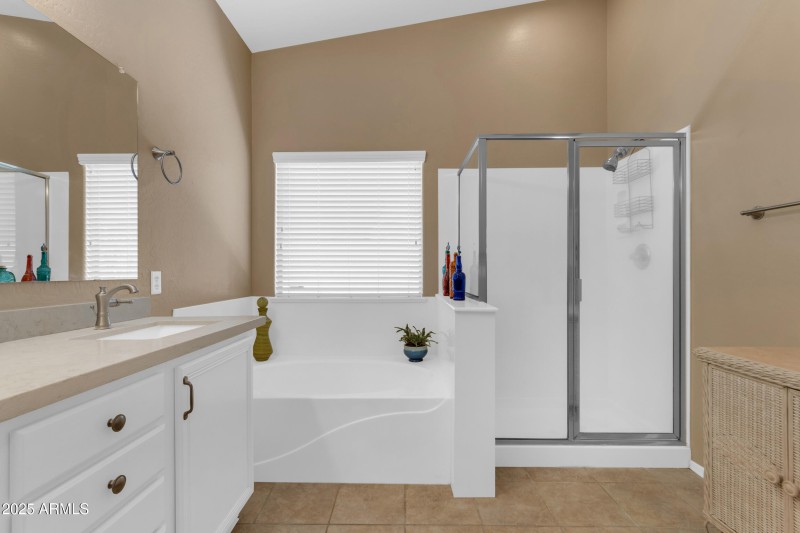 30_079_a4m_opnshw (1)