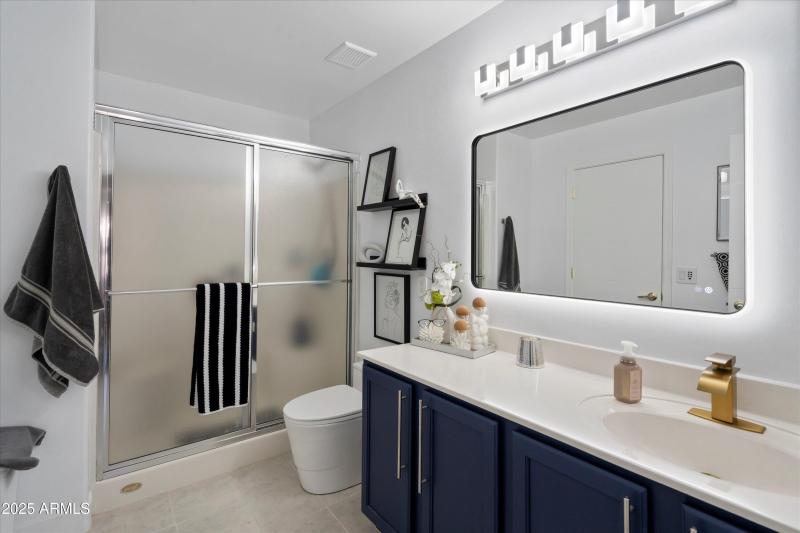 42-Bathroom 2
