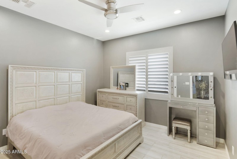 19-web-or-mls-_DSC0876