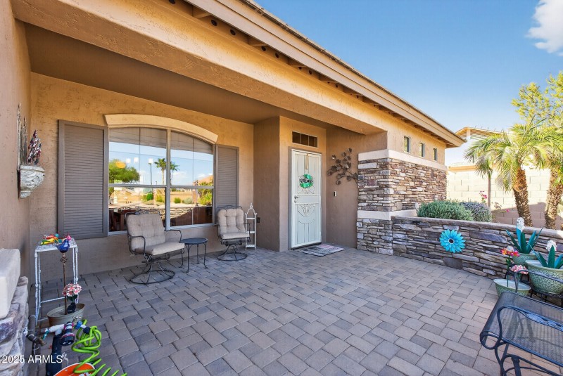 Extended Front Paver Courtyard