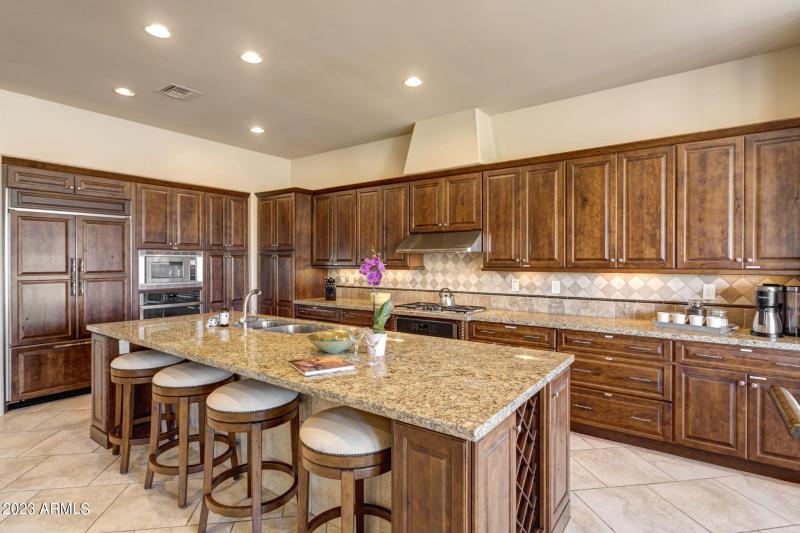 22-web-or-mls-14214-e-gamble-ln