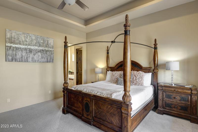 30-web-or-mls-14214-e-gamble-ln