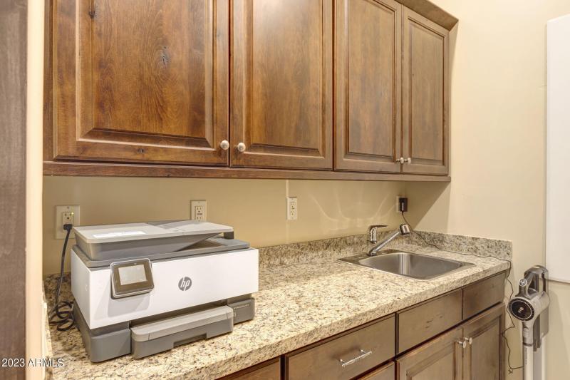 44-web-or-mls-14214-e-gamble-ln