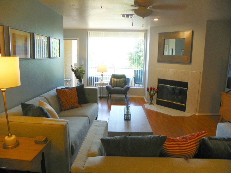 denz 17 furnished rentals scottsdale ran
