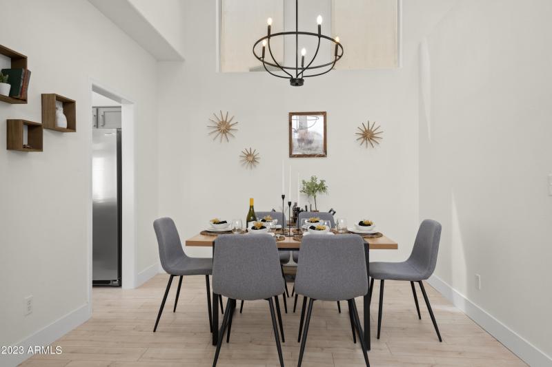 25_1143_E_Amberwood_Dr__025