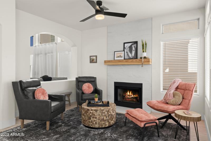 32_1143_E_Amberwood_Dr__032