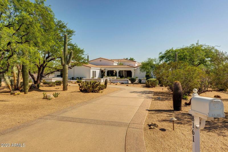 01_8161_E_Alameda_Rd__001_mls