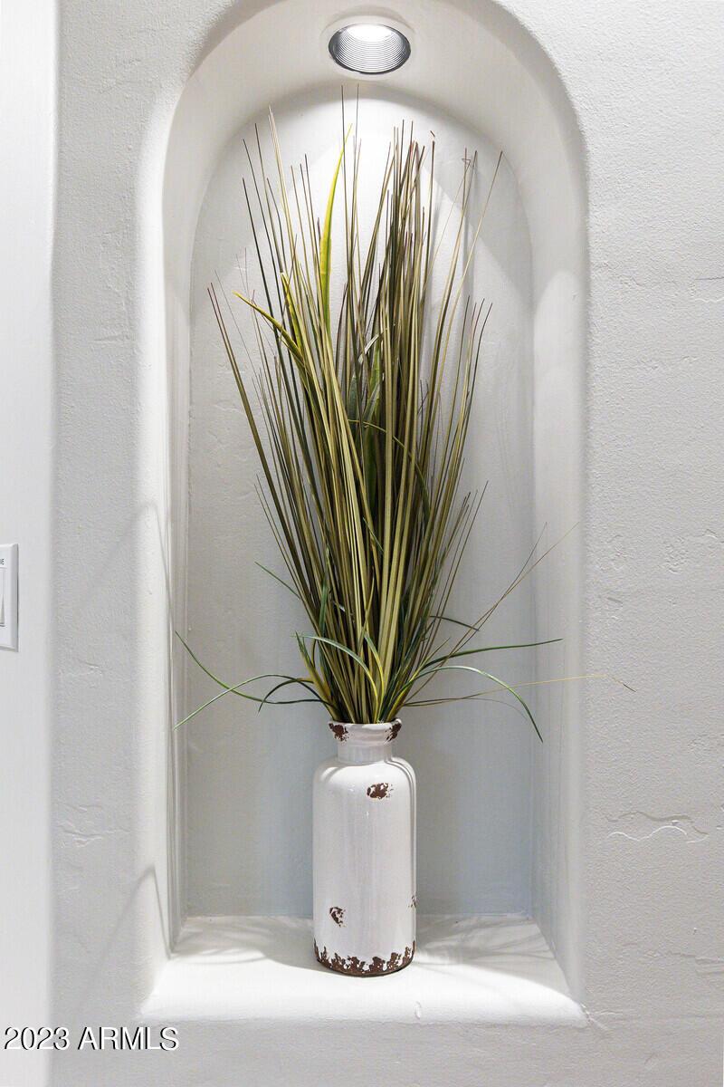 39_8161_E_Alameda_Rd__039_mls