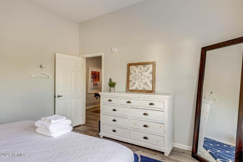 53_8161_E_Alameda_Rd__053_mls