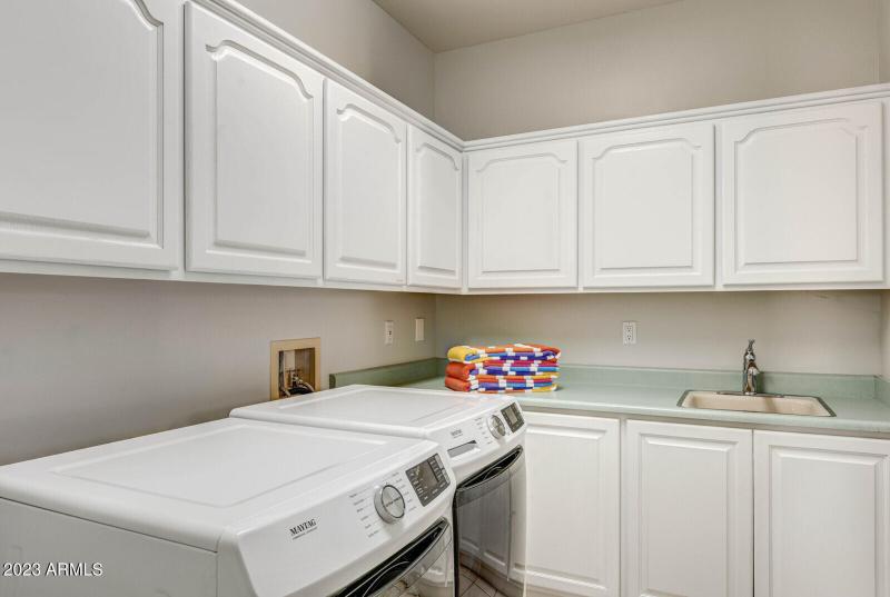 58_8161_E_Alameda_Rd__058_mls