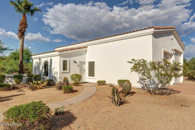 59_8161_E_Alameda_Rd__059_mls