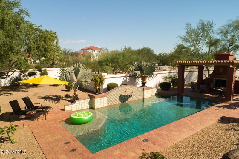 84_8161_E_Alameda_Rd__084_mls