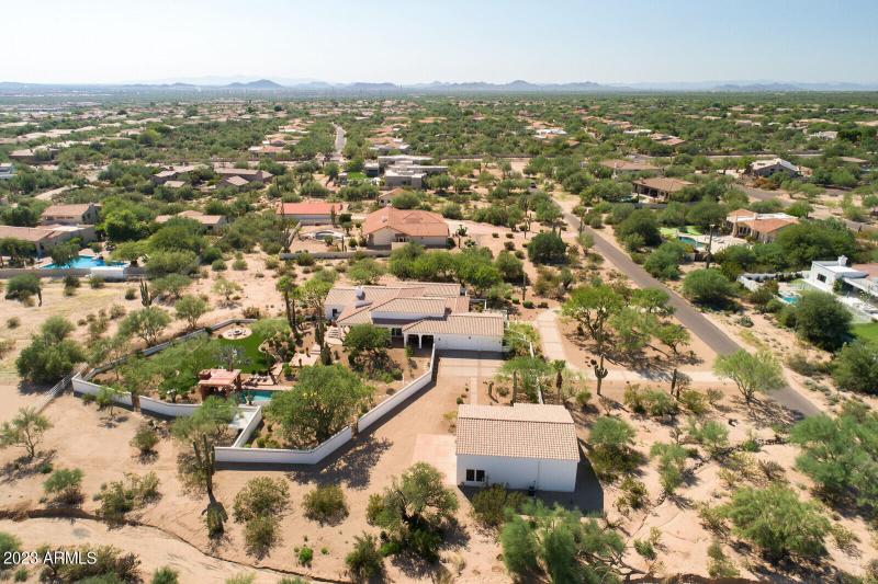 95_8161_E_Alameda_Rd__095_mls