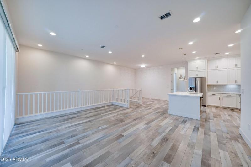 6565 E. Thomas Road #1079-5