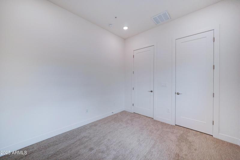 6565 E. Thomas Road #1079-21