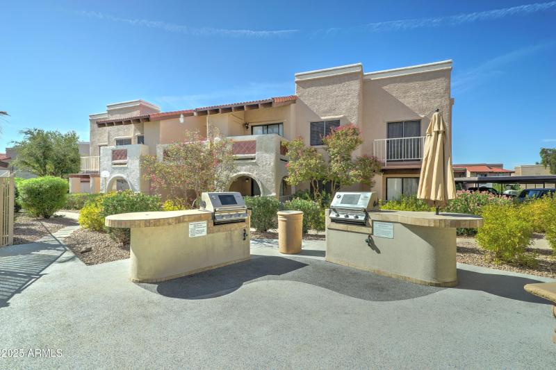 5757 W. Eugie Avenue #2032-36