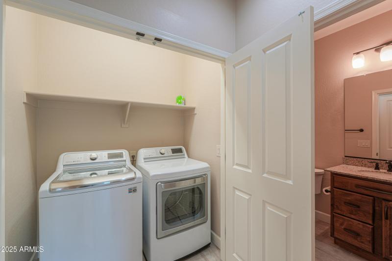 Laundry w/shelving