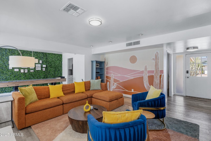 8619 E El Charro Ln-6