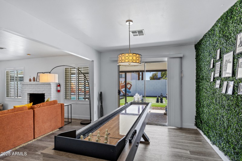 8619 E El Charro Ln-10