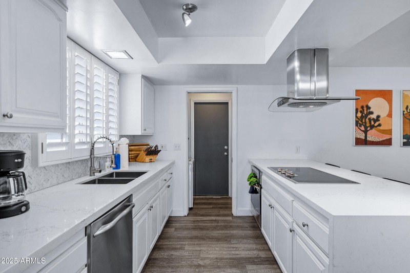 8619 E El Charro Ln-13