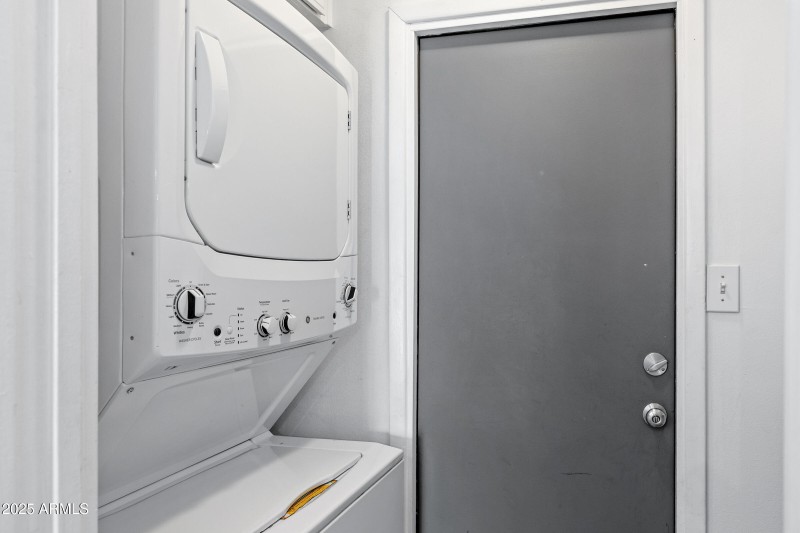 8619 E El Charro Ln-17