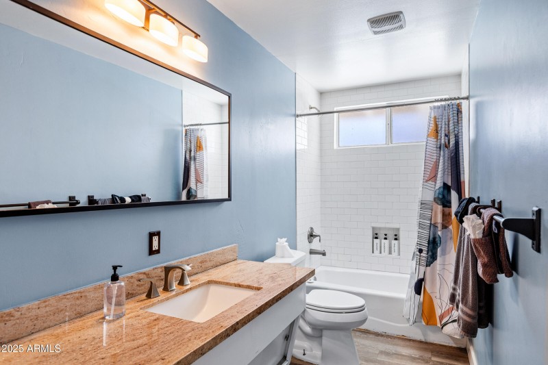 8619 E El Charro Ln-20