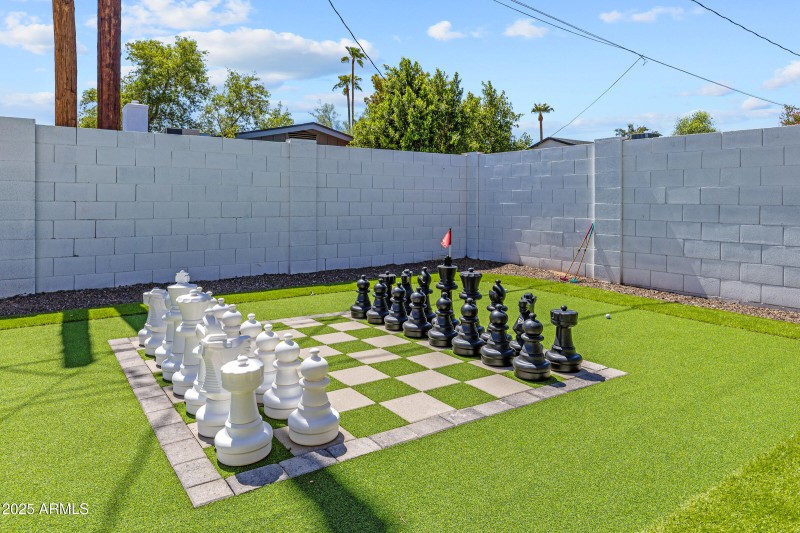 8619 E El Charro Ln-31