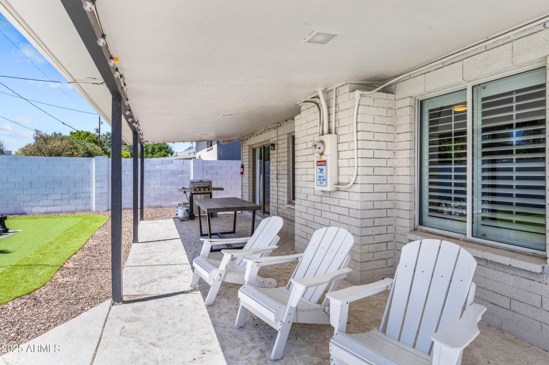 8619 E El Charro Ln-33