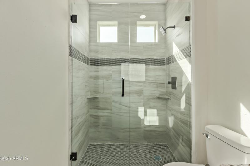 683f05ad965fd5fa2fedd44356f315b3