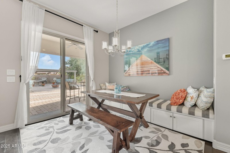 11-web-or-mls-Via-11