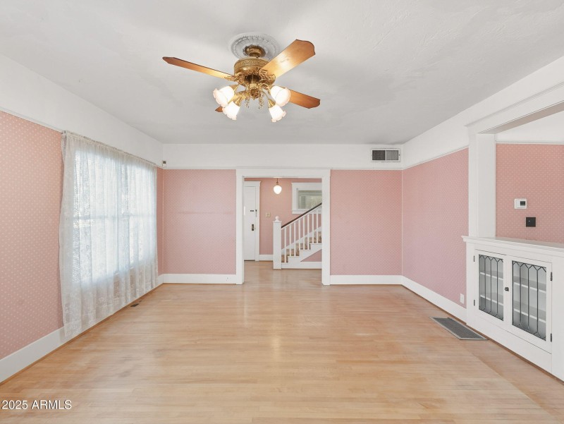 17-web-or-mls-Brown -17