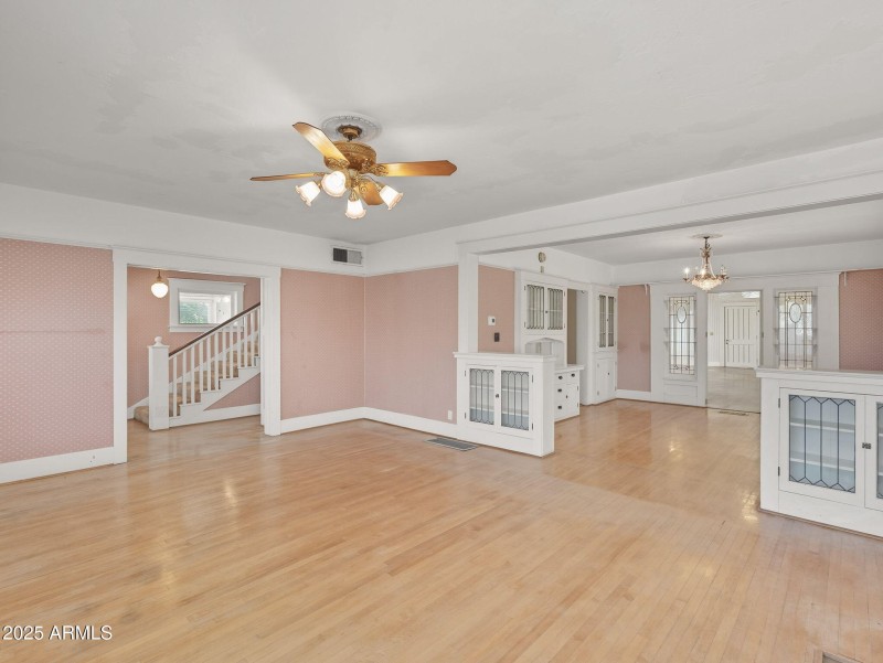 18-web-or-mls-Brown -18