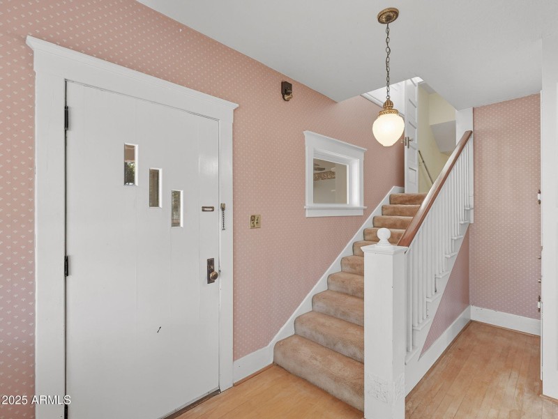 38-web-or-mls-Brown -38