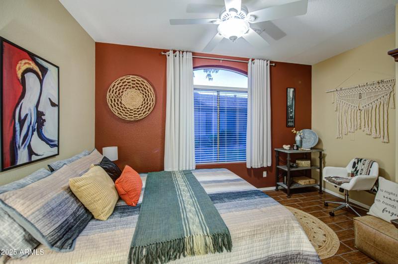 Bedroom 2-pic 1