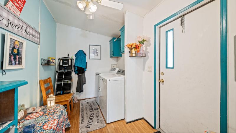 Interior - 547 S Little Bear Tr-1