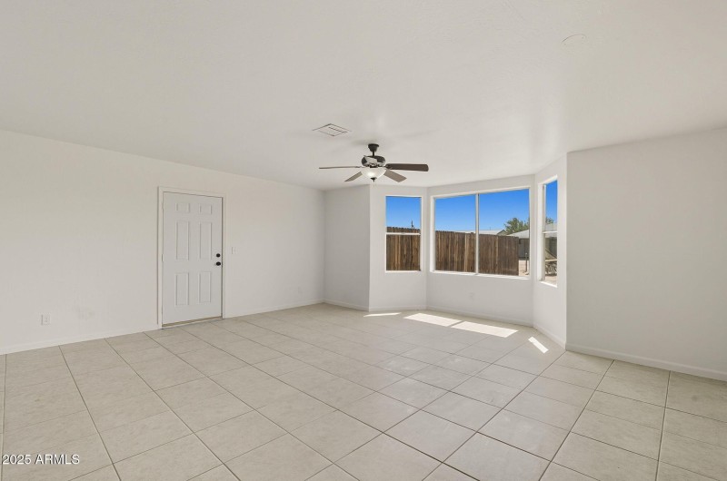 31-web-or-mls-Foothill-20