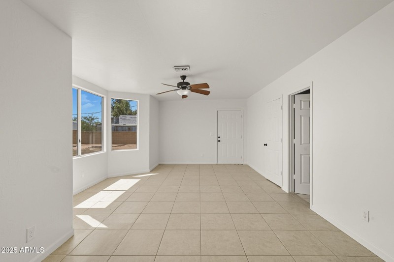 39-web-or-mls-Foothill-28