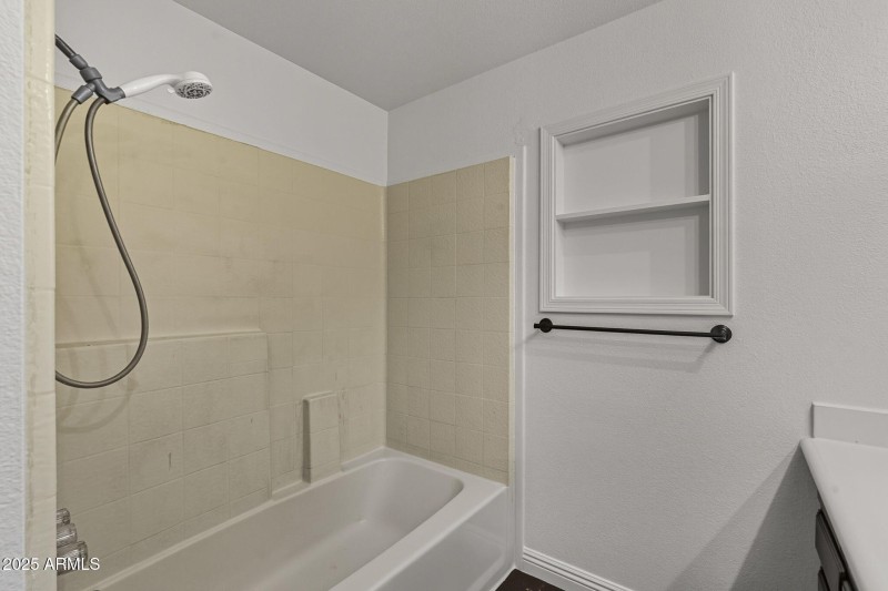 48-web-or-mls-Foothill-37