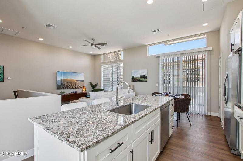 16-web-or-mls-S Recker Rd 176-S2606-014