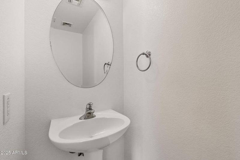 27-web-or-mls-Gambit-27