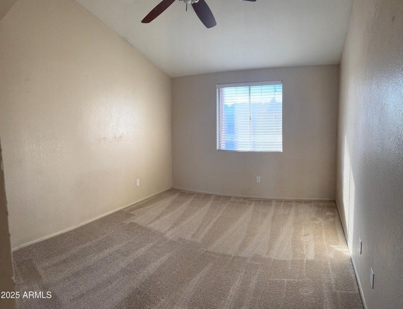 5664FCBF-9492-4D3E-9B42-BE487E35DC5F