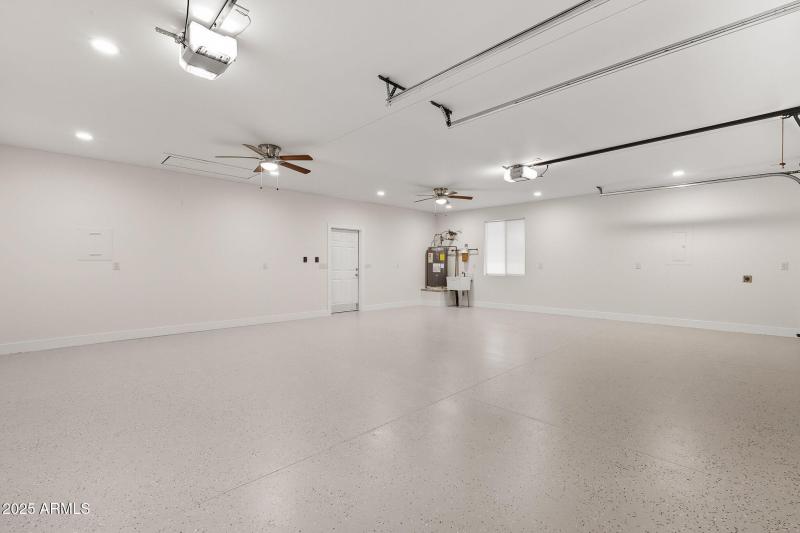 40-web-or-mls-Davis-40