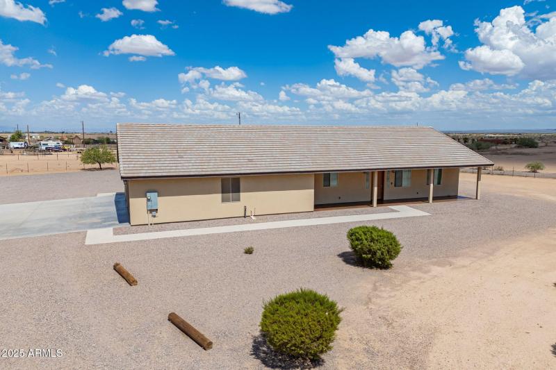 49-web-or-mls-Davis-49