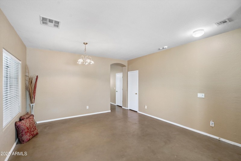 07-Living and Dining Room