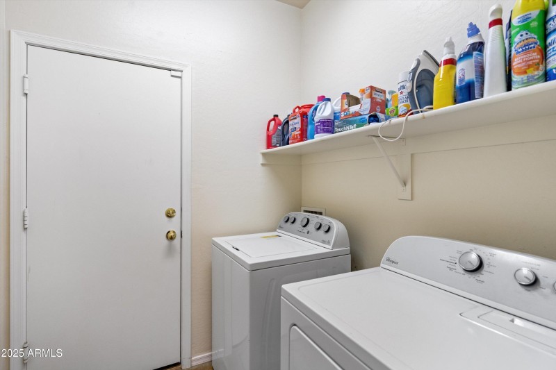 27-Laundry Room