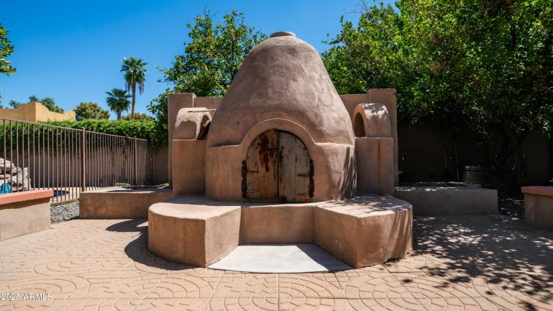 Pizza Oven