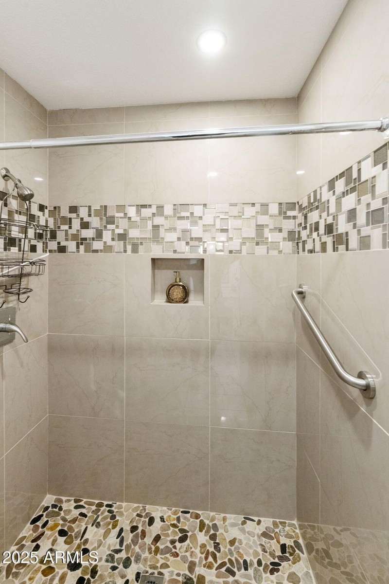 28-web-or-mls-DLB_4731 (2)