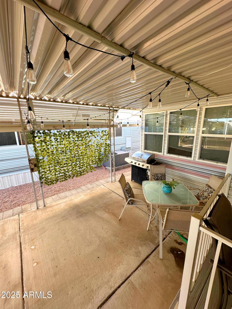 6456B628-2AAB-4550-8D32-2C53C2B67100