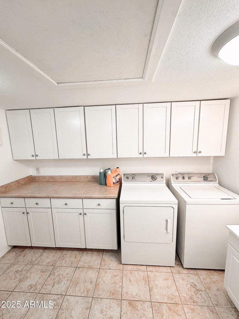 AB46505B-C50F-436E-8A64-8866F658463F