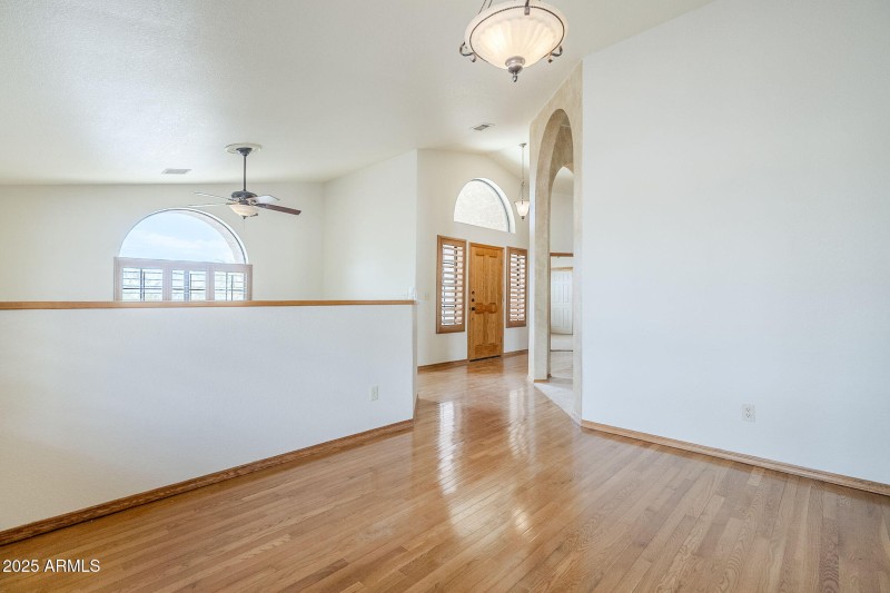 16-web-or-mls-Sombra-16